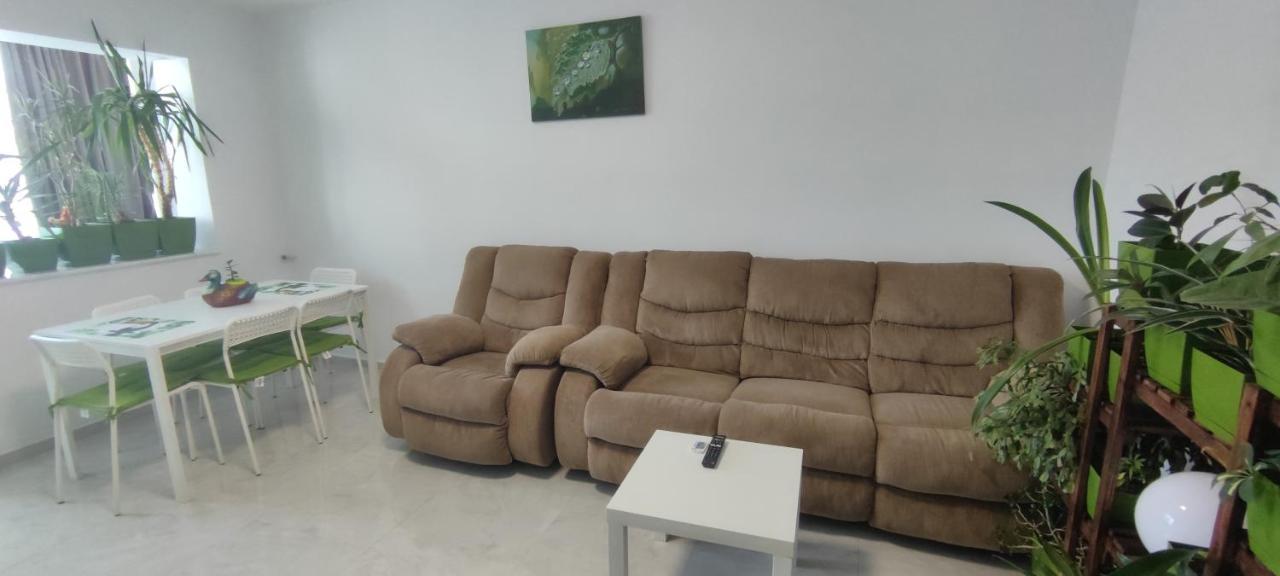 Abel Luxury Home Констанца Екстериор снимка